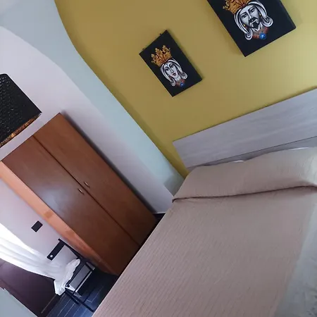 Nel Fulcro Del Centro Catanese *